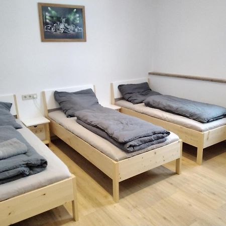 Zum Schulhaus Apartment Burglengenfeld Bagian luar foto